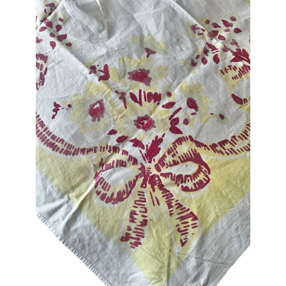 Vintage Floral Tablecloth 37.25" X 33.5" Red & Yellow On White Cotton MCM GUC - Picture 12 of 12
